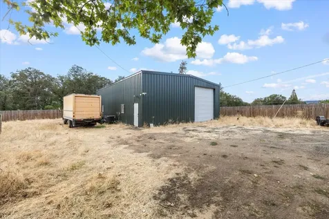 629 Gibbon Road Central Point OR 97502