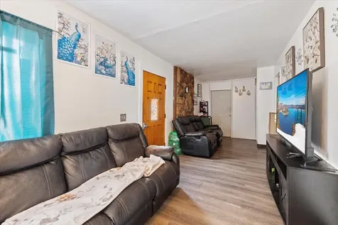 629 Gibbon Road Central Point OR 97502