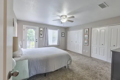 609 SE Liberty Drive Grants Pass OR 97527