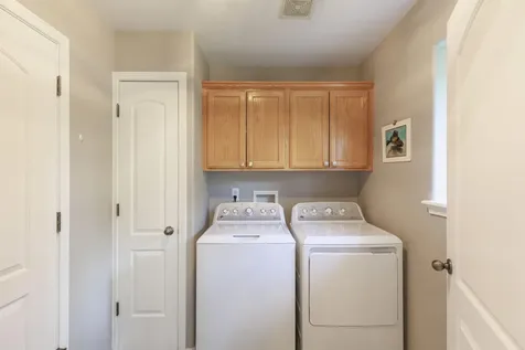 609 SE Liberty Drive Grants Pass OR 97527