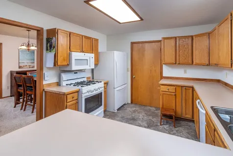 1903 SE Arborwood Avenue Bend OR 97702