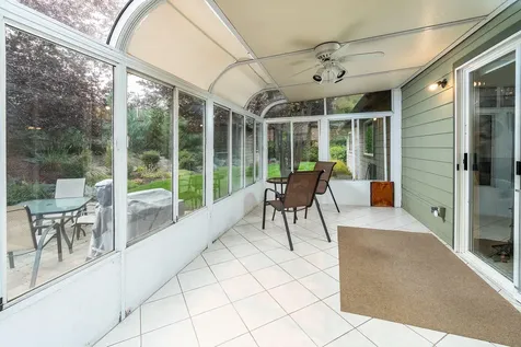 1903 SE Arborwood Avenue Bend OR 97702