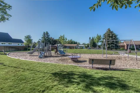 1108 NE Henry Drive Prineville OR 97754