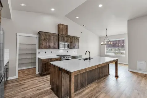 1108 NE Henry Drive Prineville OR 97754