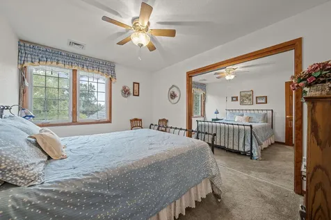 2315 Linnet Lane Redmond OR 97756