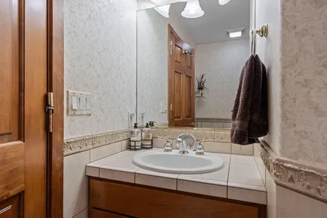 2315 Linnet Lane Redmond OR 97756