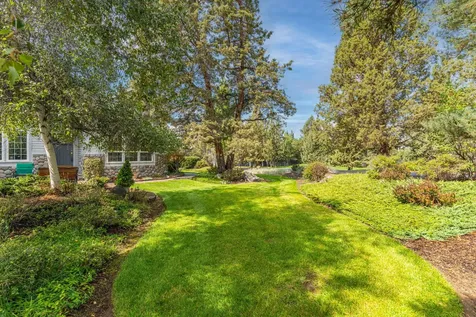 2315 Linnet Lane Redmond OR 97756
