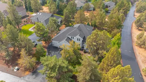 2315 Linnet Lane Redmond OR 97756