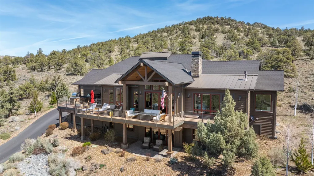 16228 SW Hat Rock Loop Powell Butte OR 97753