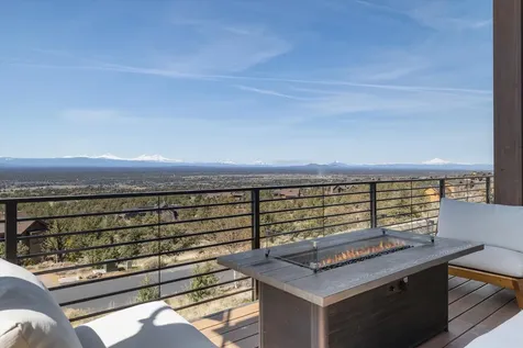 16228 SW Hat Rock Loop Powell Butte OR 97753