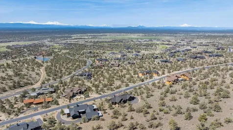 16228 SW Hat Rock Loop Powell Butte OR 97753