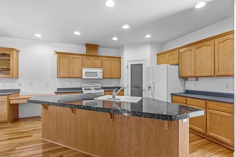 699 White Oak Avenue Central Point OR 97502