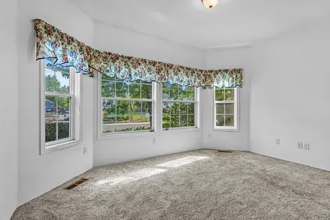 699 White Oak Avenue Central Point OR 97502