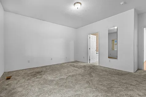 699 White Oak Avenue Central Point OR 97502