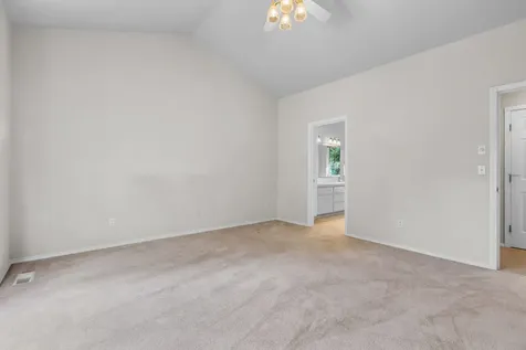 1932 SE Fairwood Drive Bend OR 97702