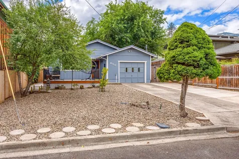 850 C Street Ashland OR 97520