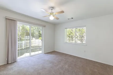 2028-2030 Duke Court Grants Pass OR 97527