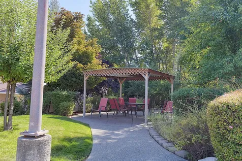 2028-2030 Duke Court Grants Pass OR 97527