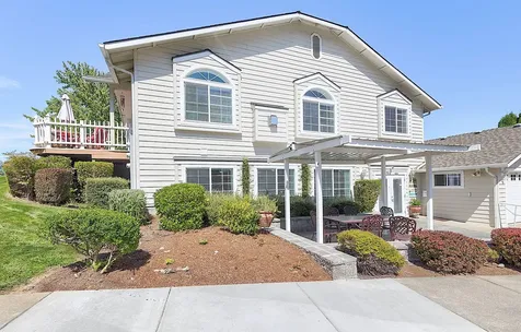 2028-2030 Duke Court Grants Pass OR 97527