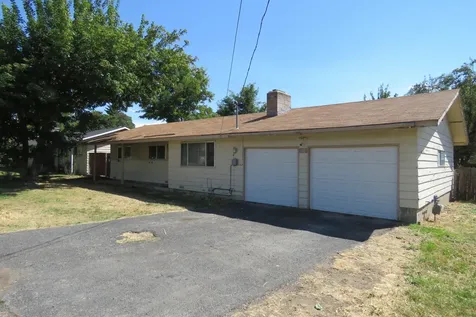 5638 Bel Aire Drive Klamath Falls OR 97603