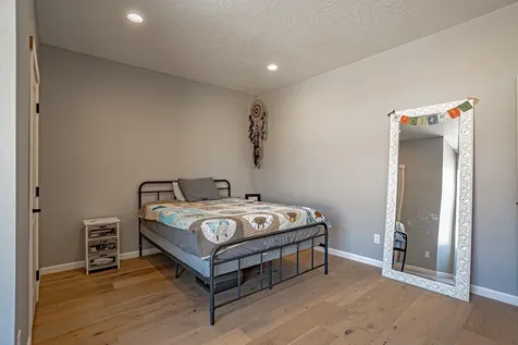 3808 Willow Springs Road Central Point OR 97502