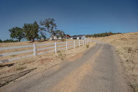 3808 Willow Springs Road Central Point OR 97502