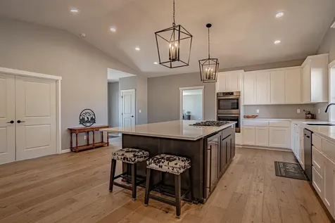 3808 Willow Springs Road Central Point OR 97502