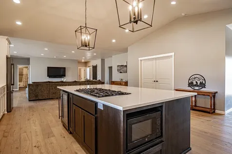 3808 Willow Springs Road Central Point OR 97502