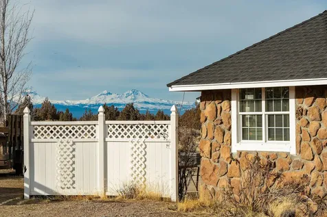 8385 SW Copley Road Powell Butte OR 97753