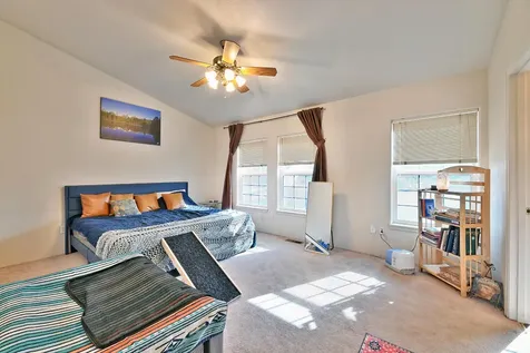 1224 N Modoc Avenue Medford OR 97504