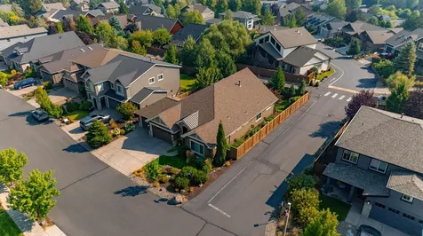 61120 Manhae Loop Bend OR 97702