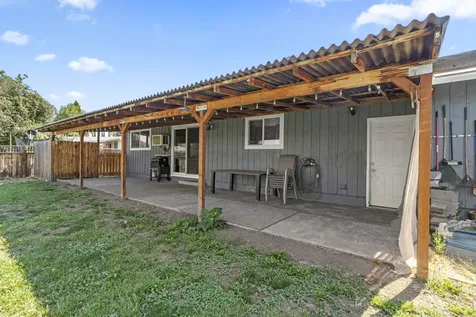 7997 Ajax Street White City OR 97503