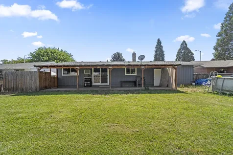 7997 Ajax Street White City OR 97503
