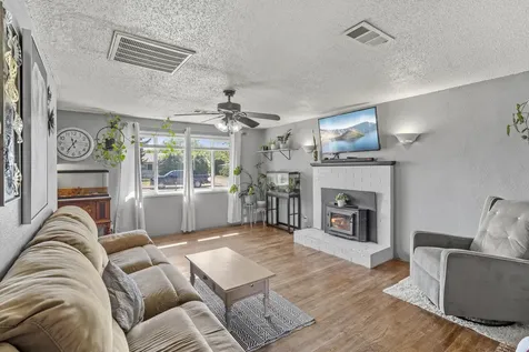 7997 Ajax Street White City OR 97503