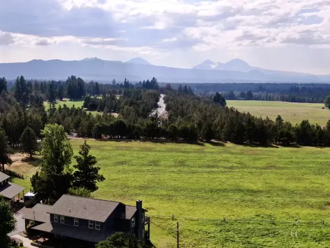 63850 Johnson Road Bend OR 97703