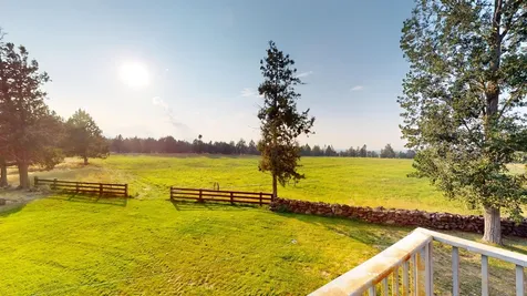 63850 Johnson Road Bend OR 97703