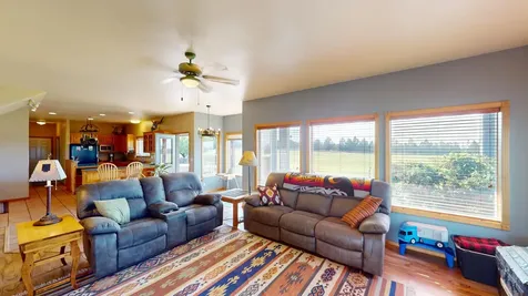 63850 Johnson Road Bend OR 97703