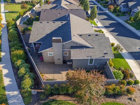 862 Sonoma Court Medford OR 97504