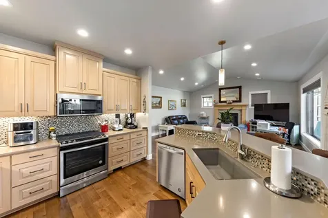 862 Sonoma Court Medford OR 97504