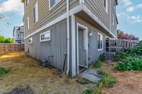 7894 Jacqueline Way White City OR 97503