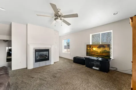 7894 Jacqueline Way White City OR 97503