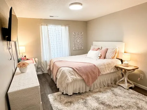 4398 Avenue H White City OR 97503