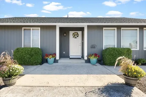4398 Avenue H White City OR 97503