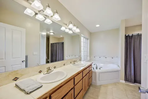927 SW Princess Circle Grants Pass OR 97527