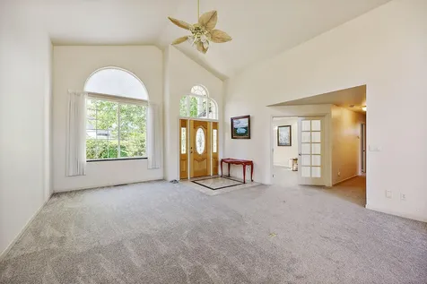 927 SW Princess Circle Grants Pass OR 97527