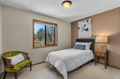 63520 Jd Estates Drive Bend OR 97701