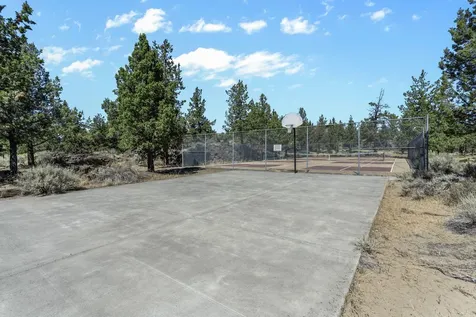 63520 Jd Estates Drive Bend OR 97701