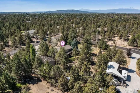 63520 Jd Estates Drive Bend OR 97701