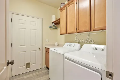 698 Mountain Avenue Central Point OR 97502