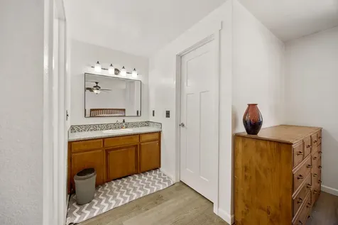 210 Arnwood Street Medford OR 97501